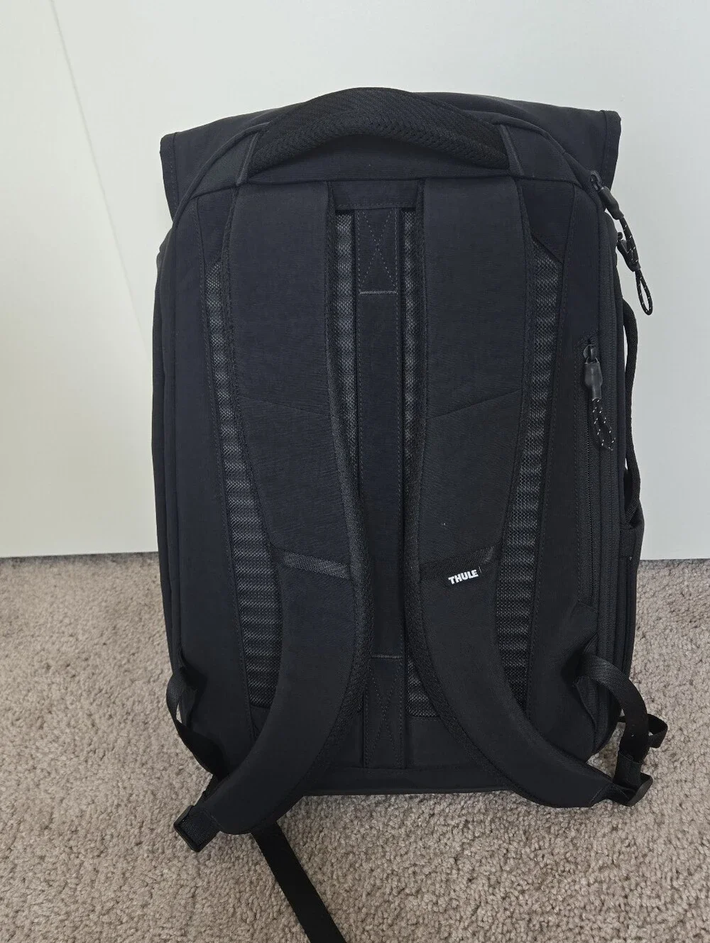 Thule Paramount 27L Backpack Black Laptop Compartment Water-resistant Nylon